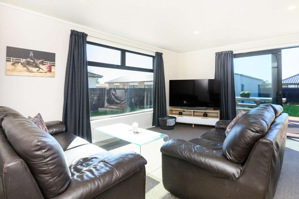 7 Colonial Place_4