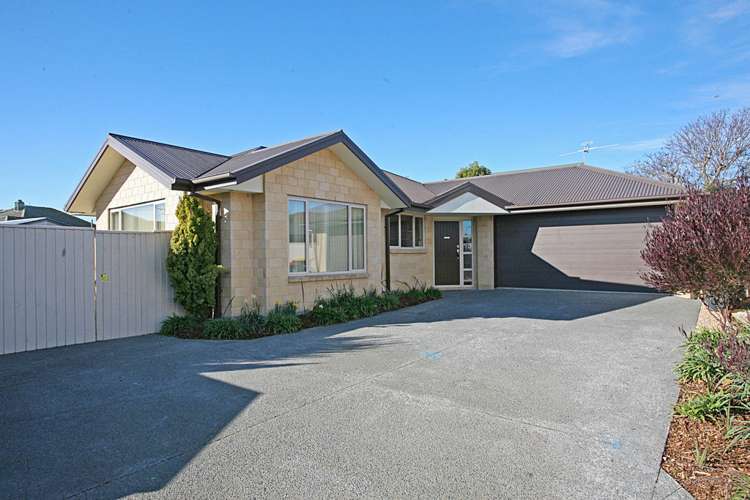 196b Gayhurst Road Dallington_1