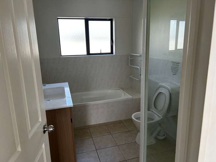 9 Glenveagh Park Drive Manurewa_7