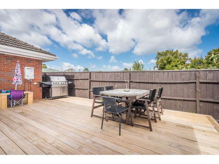 2a Kelkirk Street Kelston_14