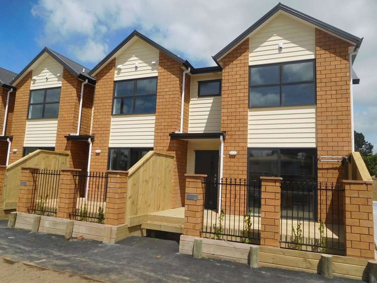 1/3 Dowding Street_0