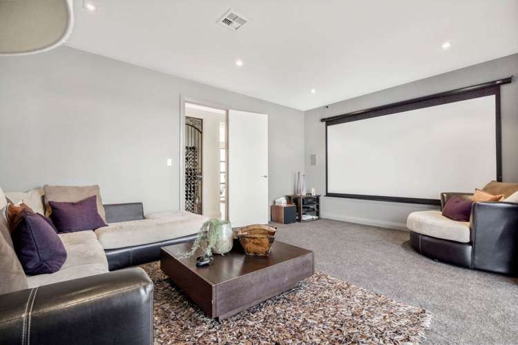16 Fairhill Place Flat Bush_7