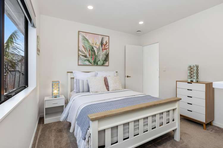 15 Tautoru Avenue Orewa_13