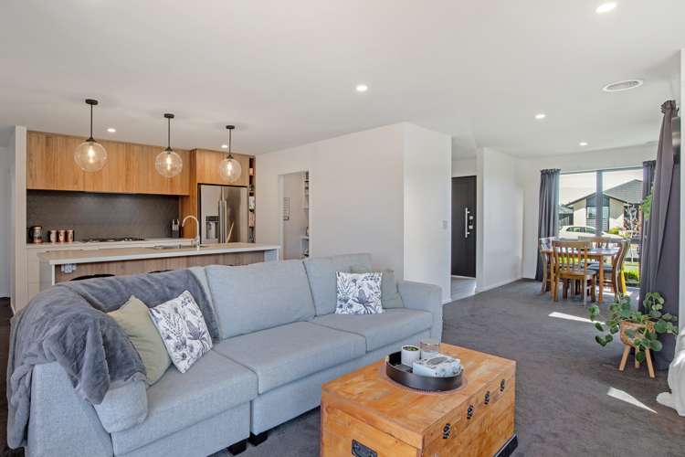 14 Lady Isaac Drive Rolleston_7