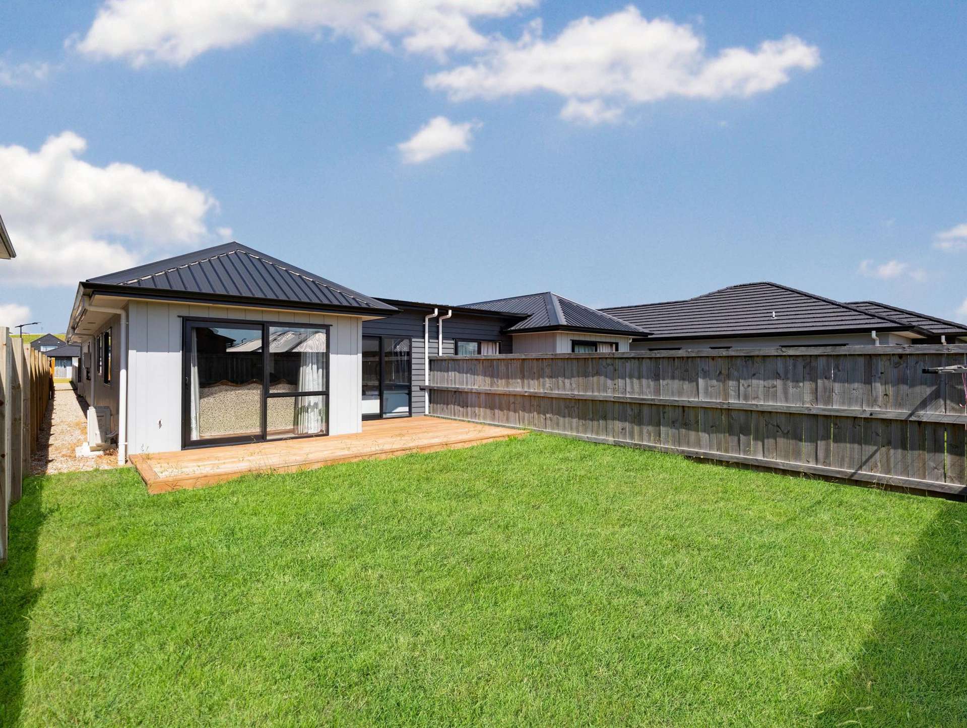 1/13 Tiro Place Rototuna North_0