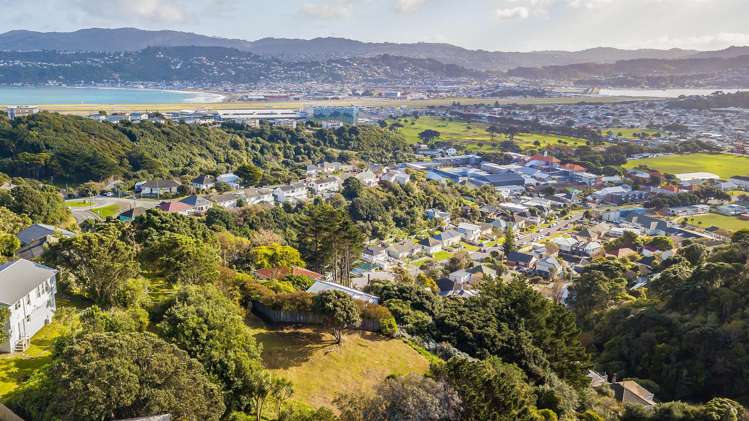 102 Sidlaw Street Strathmore Park_17