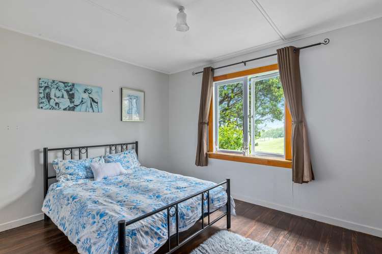 433 Pah Hill Road Wharehine_18