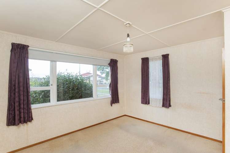 15 Waverley Street Elgin_9