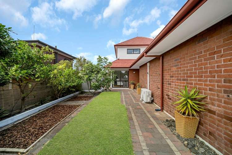 1/4 Crescent Hills Court Northpark_18