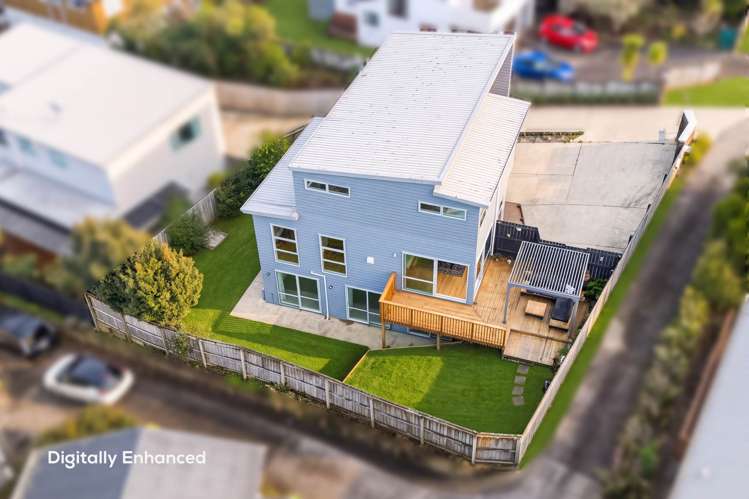 17 Limmer Place Browns Bay_25