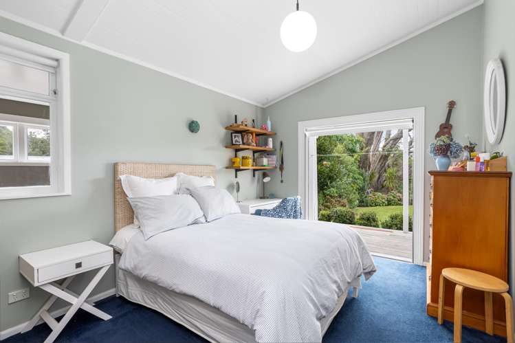 376 Taiapa Road Muriwai Beach_14