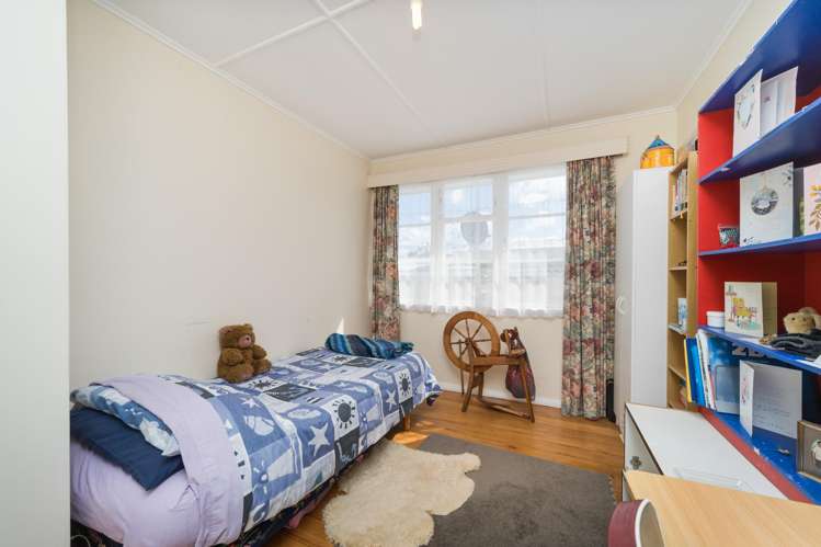 18 Moheke Avenue Roslyn_14