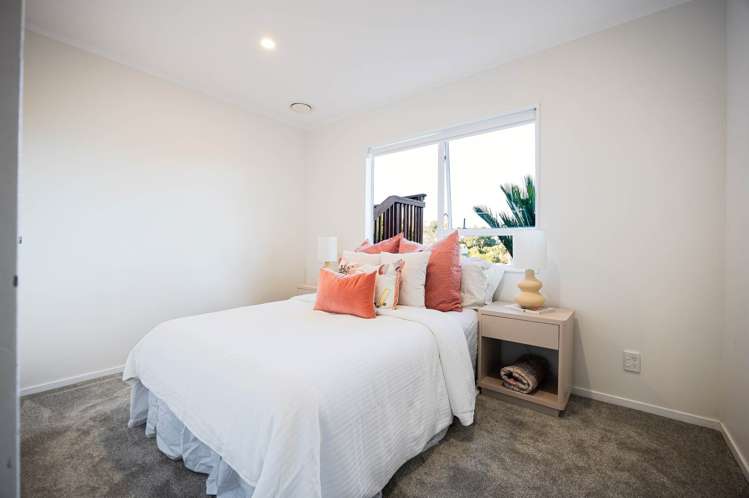 1/57b Woodlands Crescent Browns Bay_9