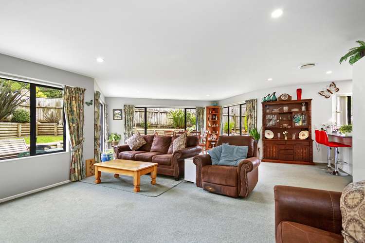 69 Redvers Drive Belmont_10