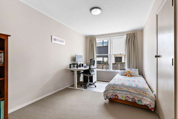 16 Clairville Crescent Wai O Taiki Bay_14