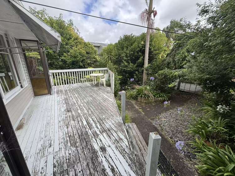 6 Kotuku Street Te Atatu Peninsula_13