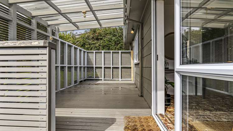 60 Wallath Road Westown_12