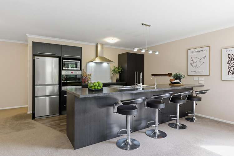 21 Bathurst Crescent_5