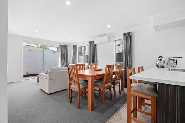 5/74 Clyde Street Hamilton East_3