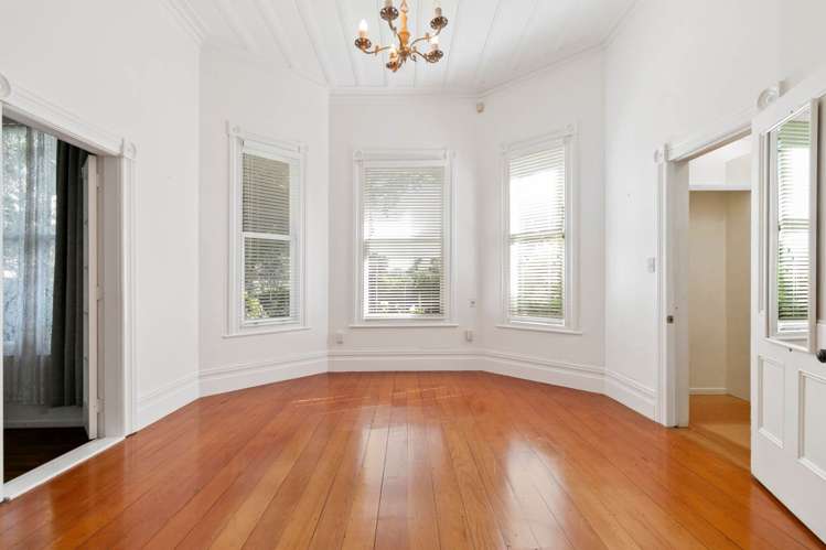 55 Mount St John Avenue Epsom_6