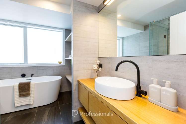 37B Mount Marua Way Mt Marua_17