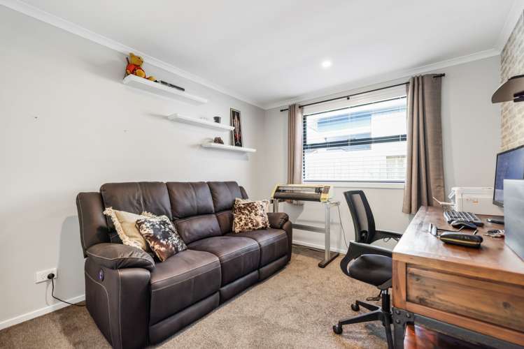 87 Pakanga Grove Pyes Pa_18