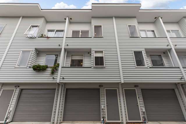 11/6 Islington Avenue New Lynn_1