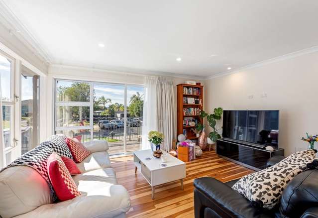 11 Quibray Place Botany Downs_4
