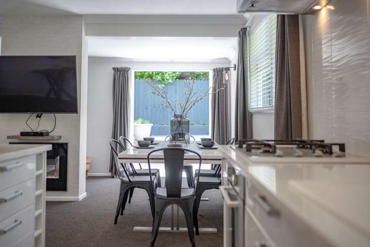 19 Hutchinsons Road Bucklands Beach_9