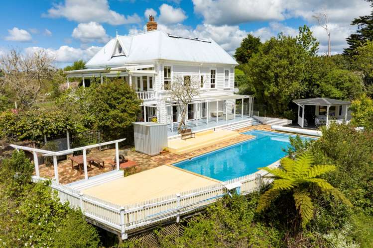 364 Waitakere Road Taupaki_17