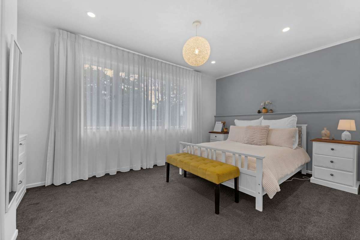 26 Pine Avenue_4
