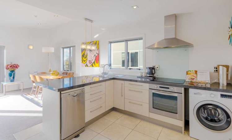 3/8 Hutcheson Street Sydenham_0