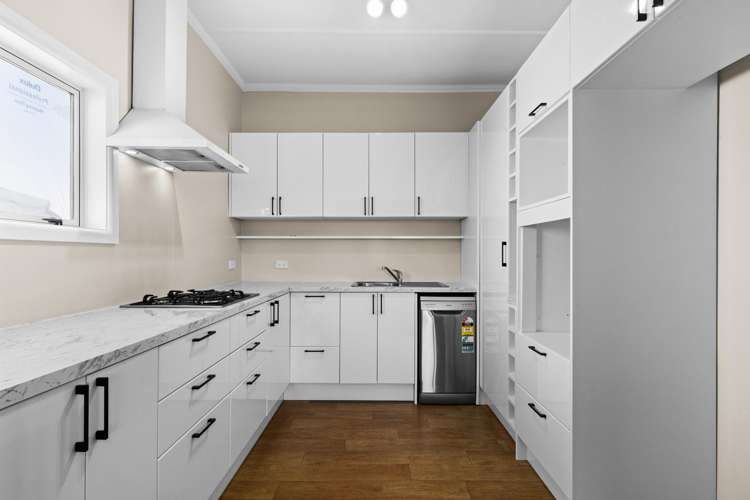 605 Grove Road Mayfair_1