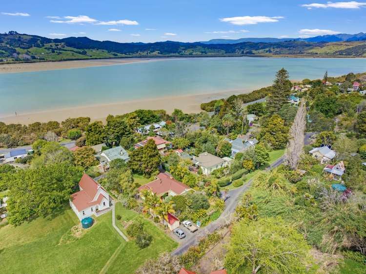 40 Yarborough Street Kohukohu_21