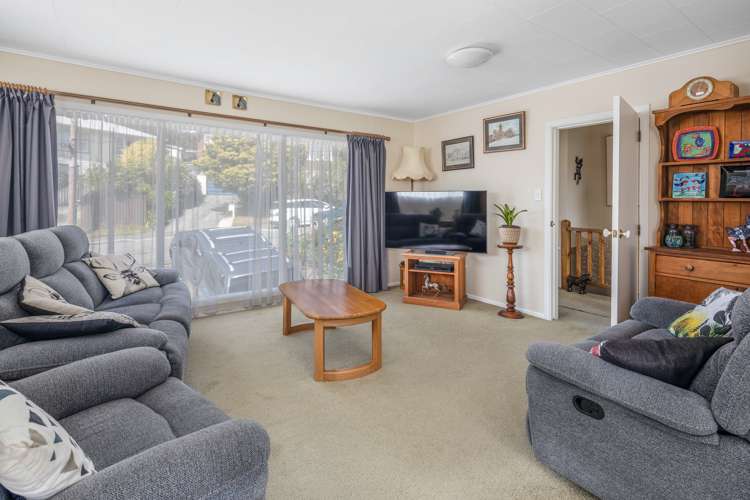 4 Kahikatea Grove Paparangi_5