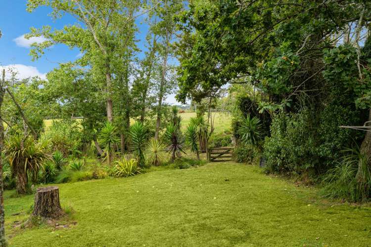 4 Churchouse Road Greenhithe_13