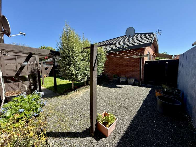 25c Thomson Street Avenal_30