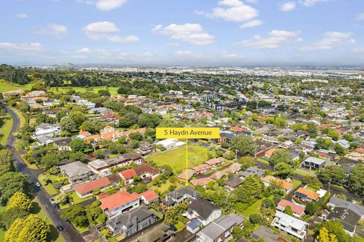 5 Haydn Avenue Royal Oak_36