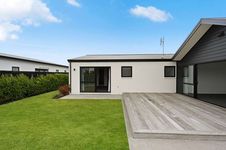 69 Trewern Avenue Chartwell_15