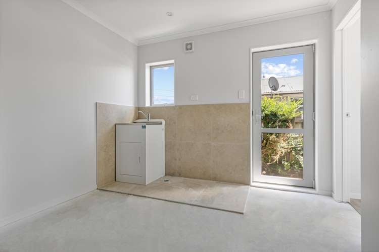 52A & 52D Capstick Road Otara_18