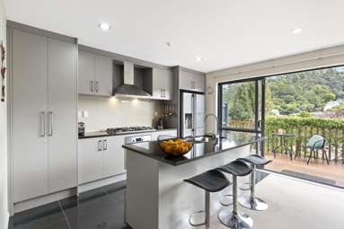3/75 Tamahere Drive_1