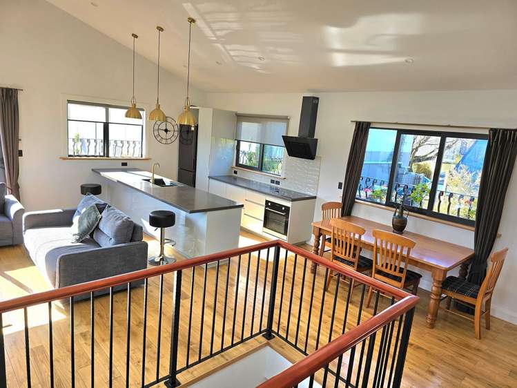 10/84 Alpha Cambridge_3