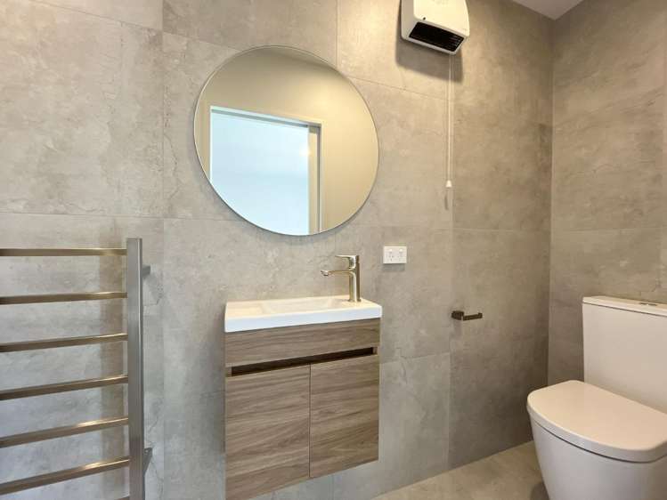 8/90 Holly Road 1544_7