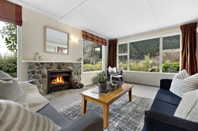 89 Hallenstein Street Queenstown_7