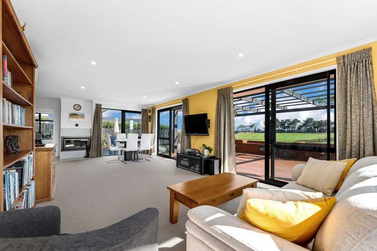 6C Goble Road Clarks Beach_7