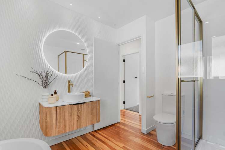 1/229 Glenfield Road Hillcrest_15