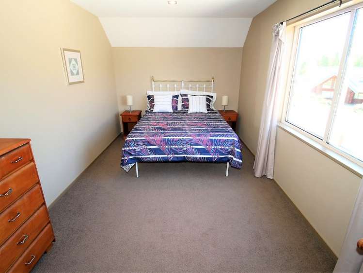 39 Trelissick Loop Castle Hill_9