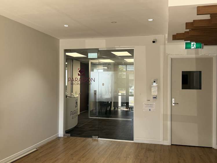 2/46 Wellington Street Howick_1