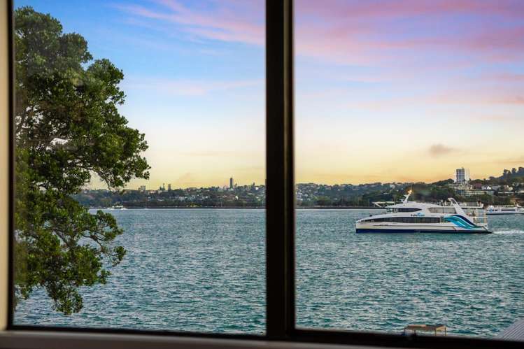 34 Queens Parade Devonport_16