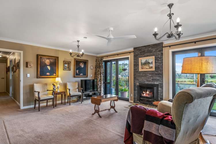 101 Lakes Boulevard Pyes Pa_4